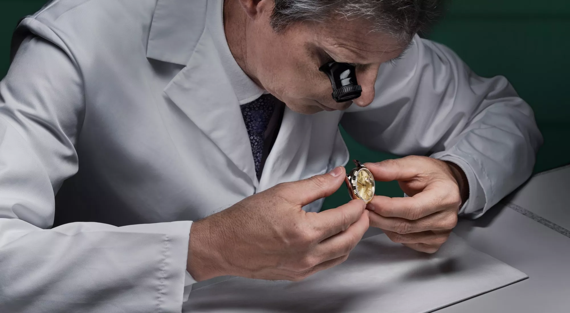 Rolex servicing procedure 